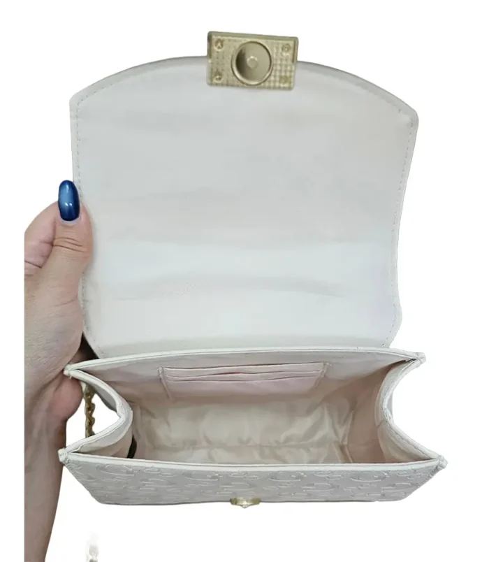 cartera-dx26145-guess2 cartera-dx26145-guess2