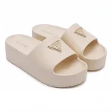 sandalias-poppys-crema-guess